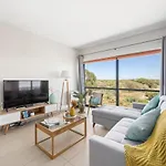 Appartement Seaview Serenity With Pool & Garden Quarteira