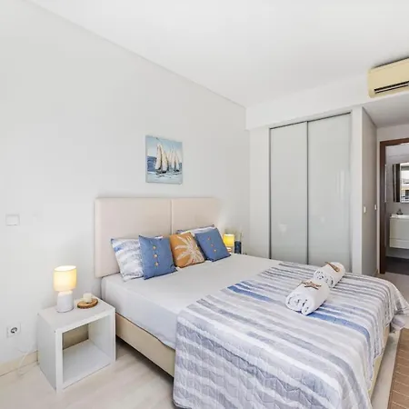 Seaview Serenity With Pool & Garden *