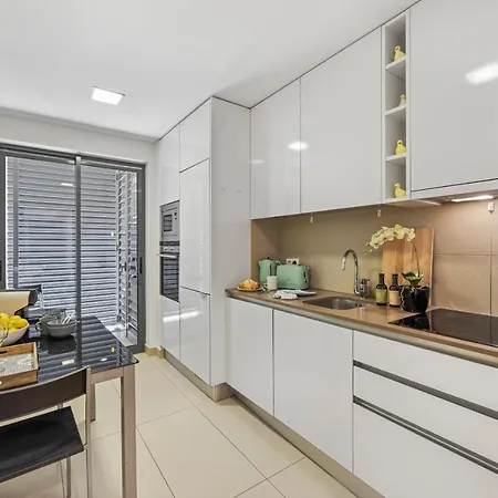 Apartman Seaview Serenity With Pool & Garden Quarteira