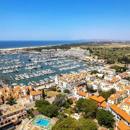 Seaview Serenity With Pool & Garden كوارتيرا